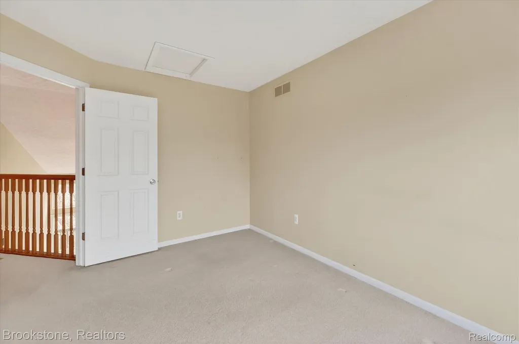 986 Spirea Marion Township MI 48843