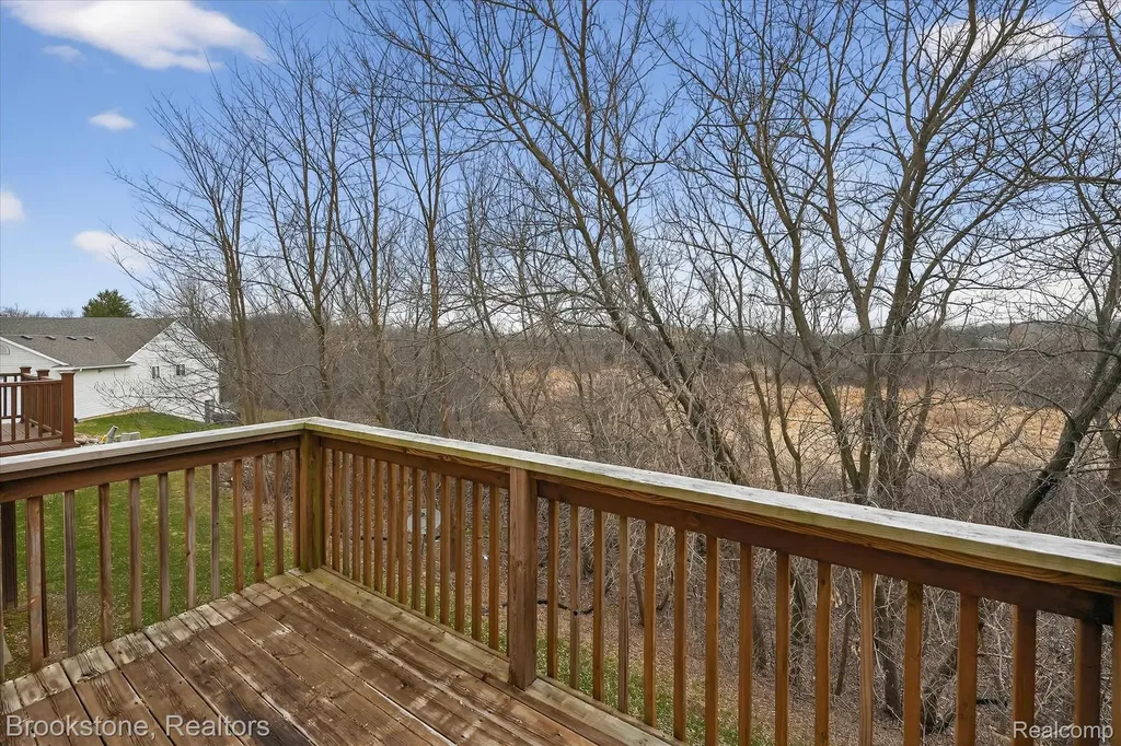 986 Spirea Marion Township MI 48843