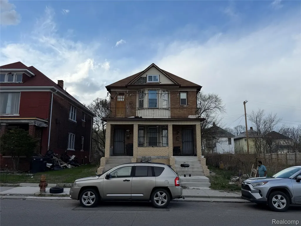 593 Owen Street Detroit City MI 48202