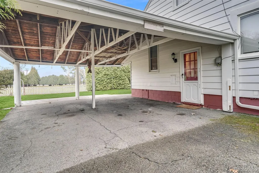 7972 3rd Street Delaware Township MI 48434