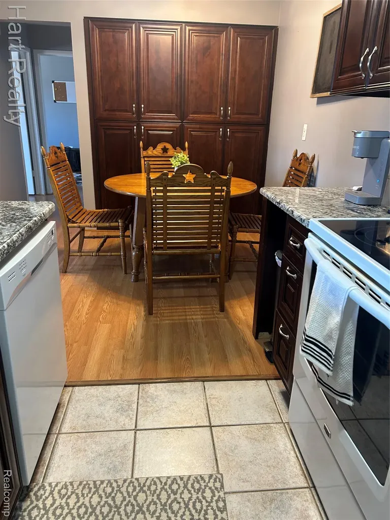 34820 Valleyview Drive Sterling Heights City MI 48312