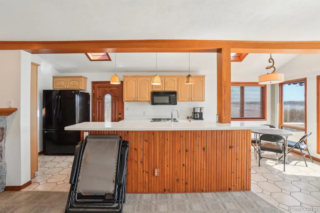3641 Mann Road Waterford Charter Township MI 48346