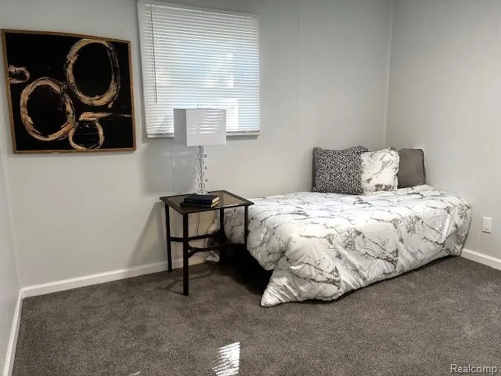5115 Allingham Drive White Lake Charter Township MI 48383