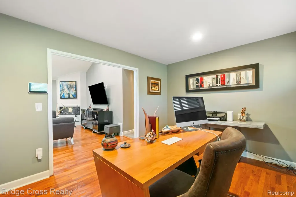 24459 Bloomington Court Franklin Village MI 48025