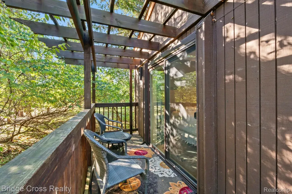 24459 Bloomington Court Franklin Village MI 48025