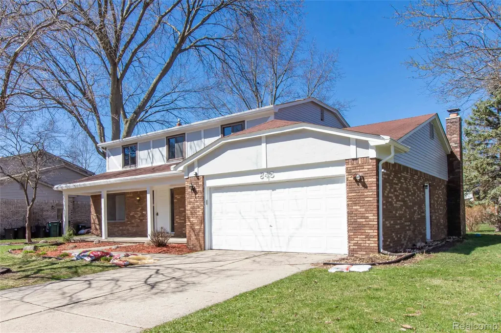 845 Longfellow Drive Troy City MI 48085