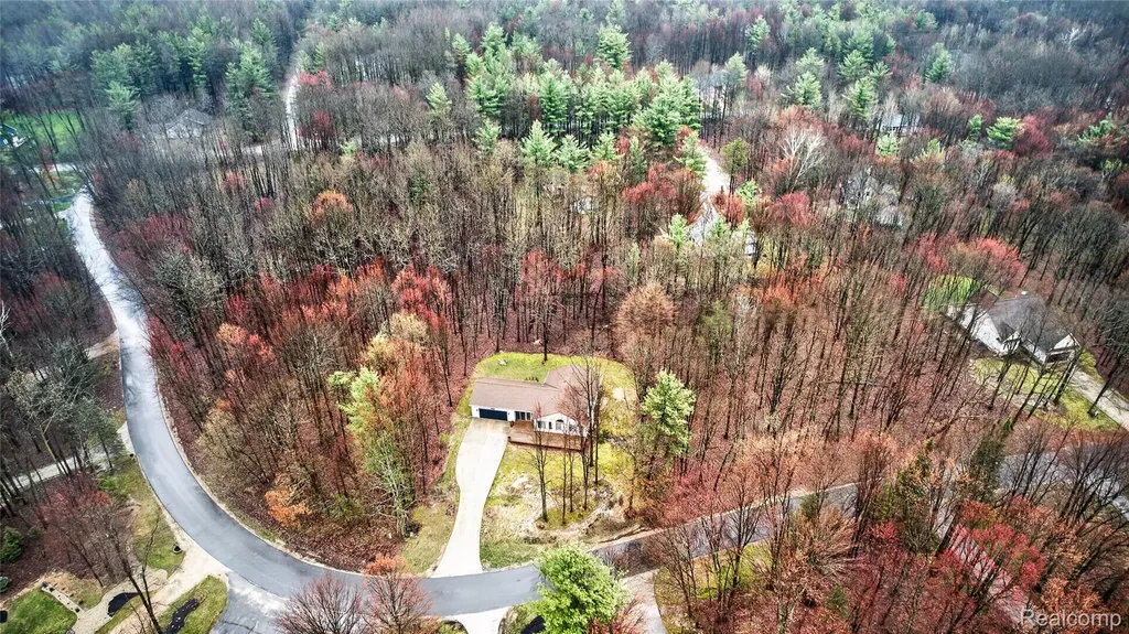 8908 Longview Drive Stanwood Village MI 49346
