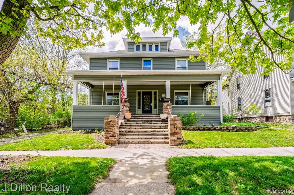 115 College Place Ypsilanti City MI 48197