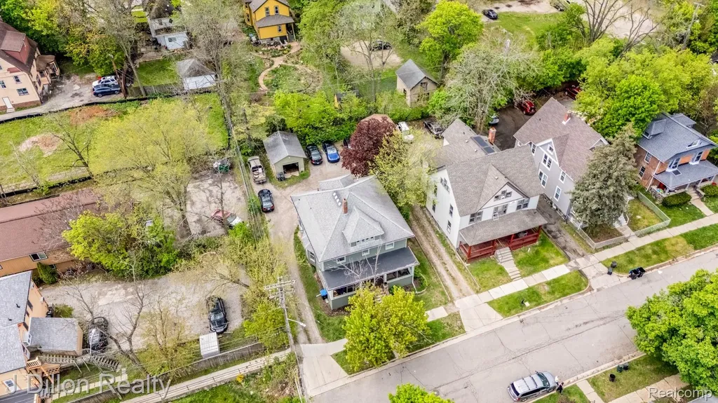 115 College Place Ypsilanti City MI 48197