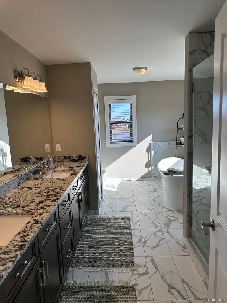 15870 Via Manzoni Macomb Township MI 48042