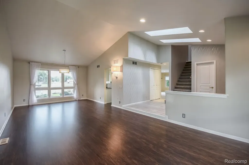 3151 Loon Lake Shores Road Waterford Charter Township MI 48329