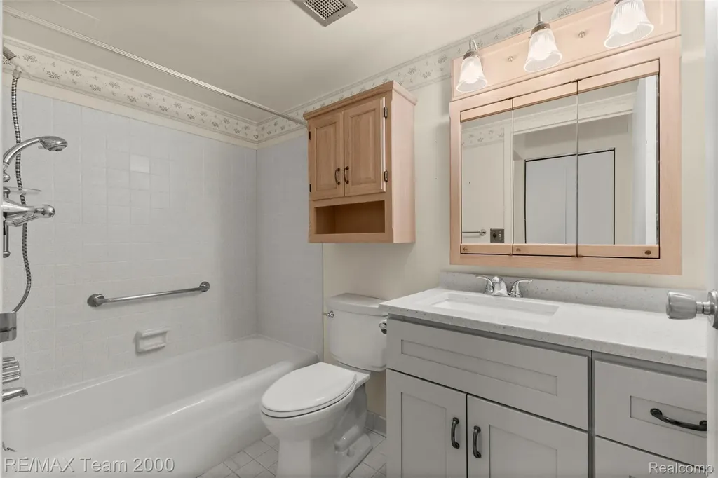 21800 Morley Avenue Dearborn City MI 48124