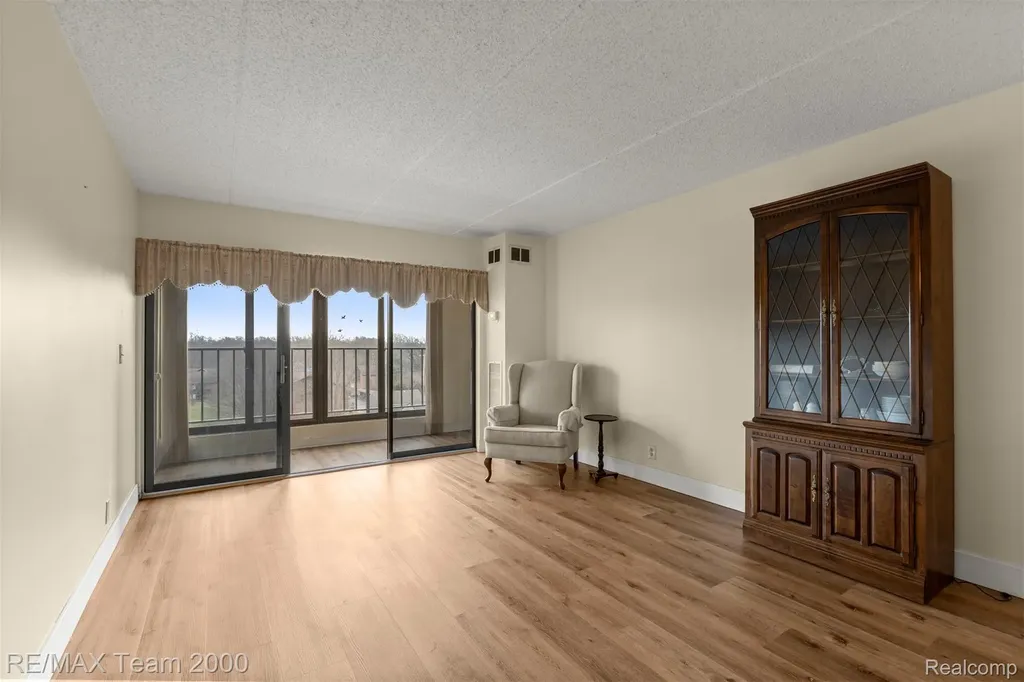 21800 Morley Avenue Dearborn City MI 48124