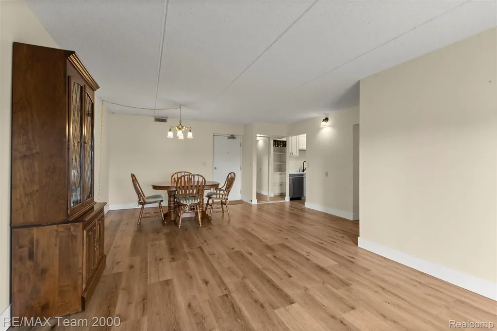 21800 Morley Avenue Dearborn City MI 48124