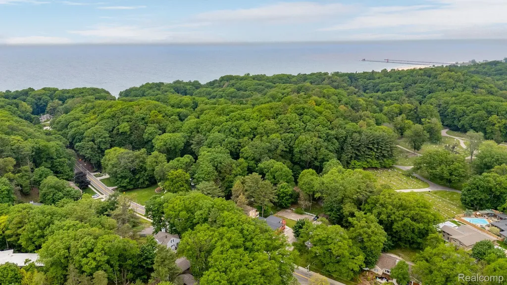 199 Grand Avenue Grand Haven City MI 49417