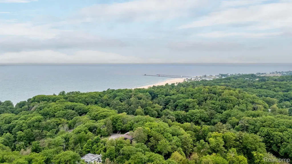 199 Grand Avenue Grand Haven City MI 49417