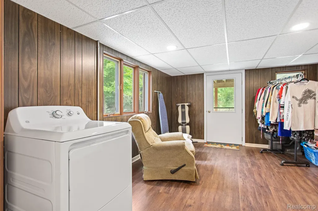 199 Grand Avenue Grand Haven City MI 49417