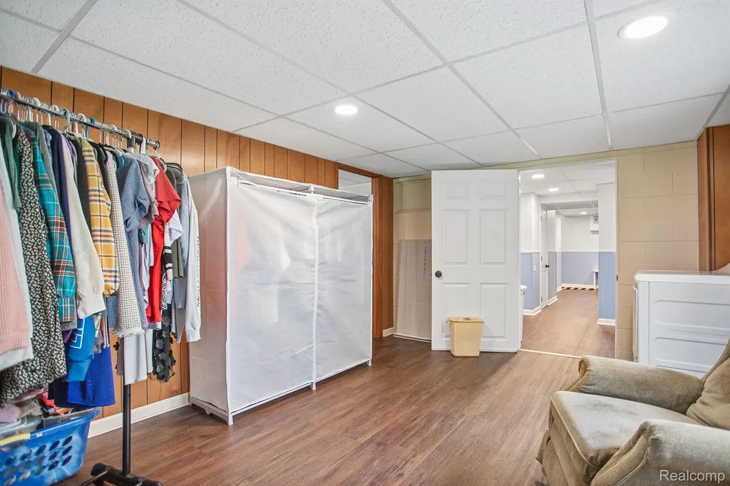 199 Grand Avenue Grand Haven City MI 49417