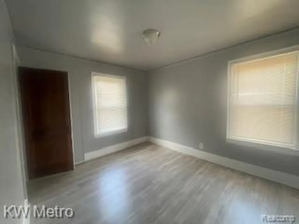15895 Cloverlawn Street Detroit City MI 48238