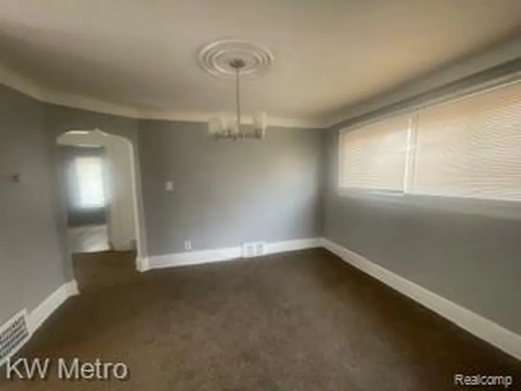 15895 Cloverlawn Street Detroit City MI 48238
