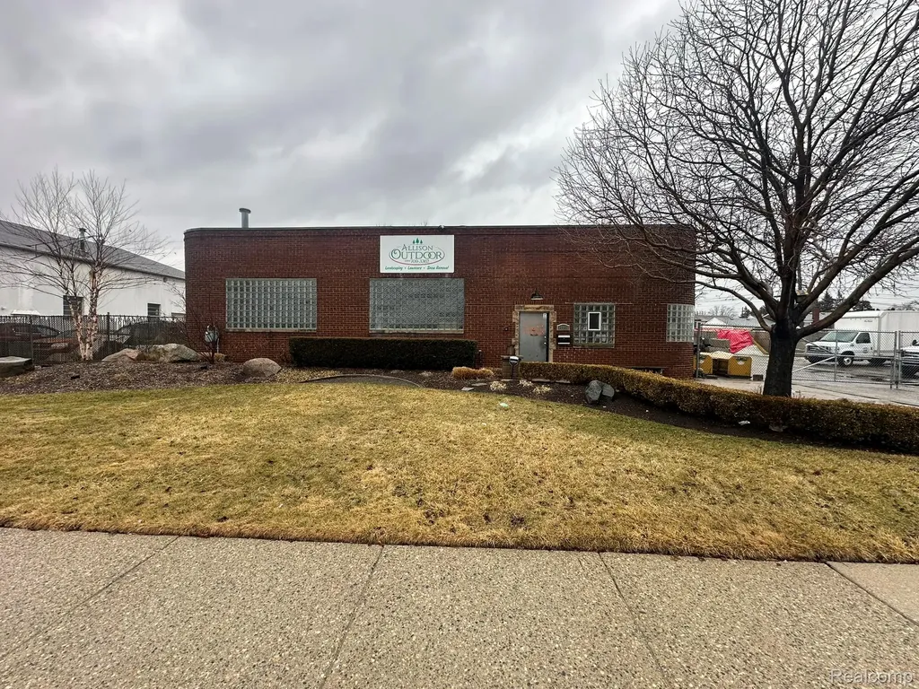 17331 Stephens Drive Eastpointe City MI 48021