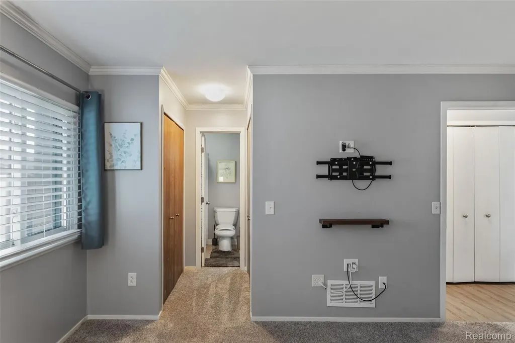 422 Water Tower Circle Brighton City MI 48116