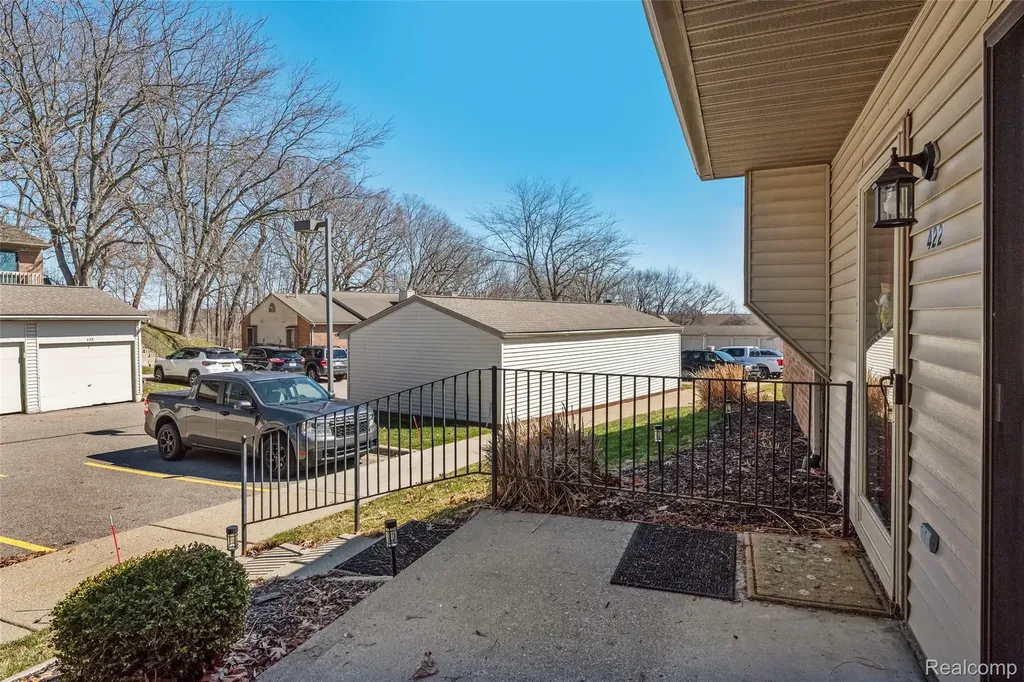 422 Water Tower Circle Brighton City MI 48116