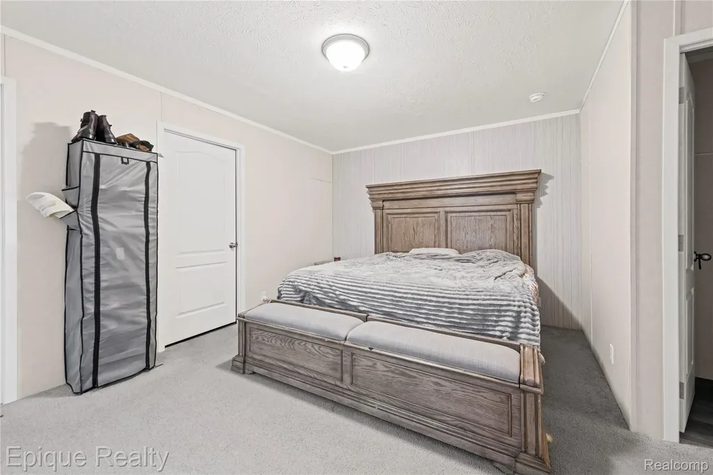 83 Elm Avenue Highland Charter Township MI 48357