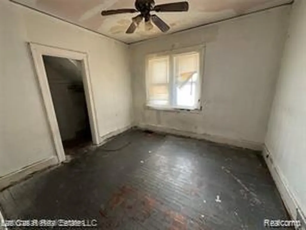 11881 Saint Patrick Street Detroit City MI 48205