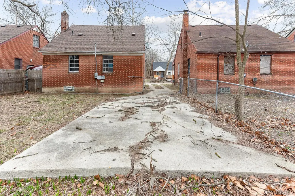 9327 Stout Street Detroit City MI 48228