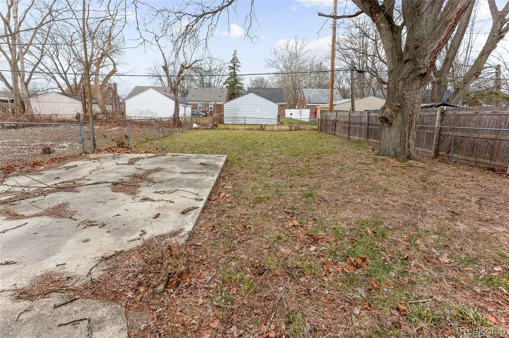 9327 Stout Street Detroit City MI 48228
