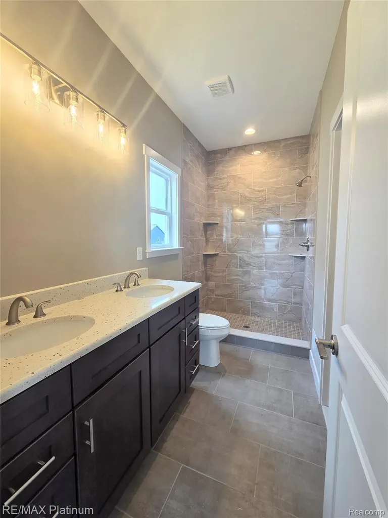 13306 Westwinds Drive Fenton Charter Township MI 48451