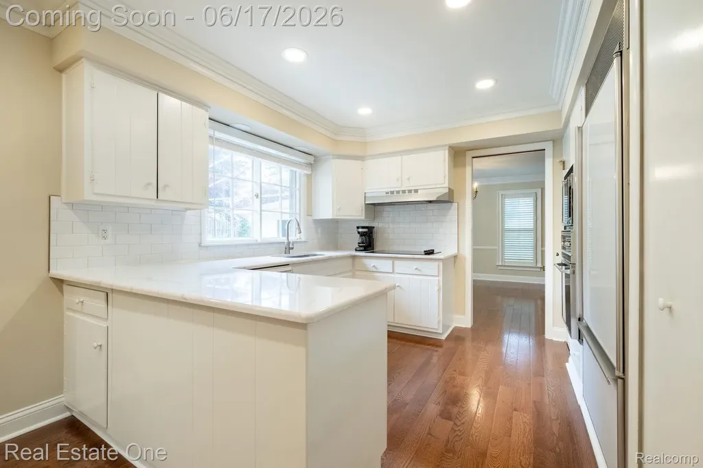1632 Spotswood Drive Bloomfield Hills City MI 48302
