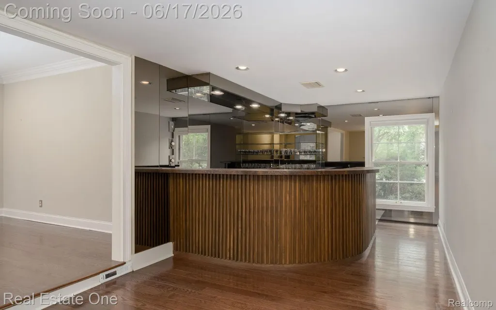 1632 Spotswood Drive Bloomfield Hills City MI 48302
