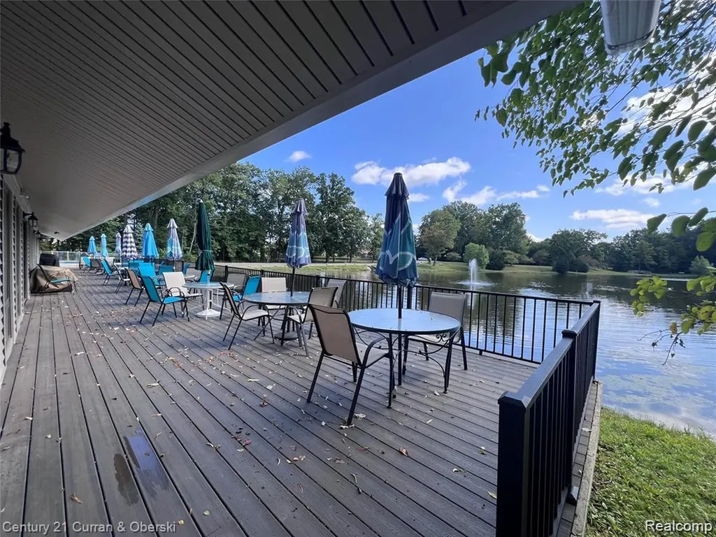 62072 Yorktown - Unit 4 South Lyon City MI 48178