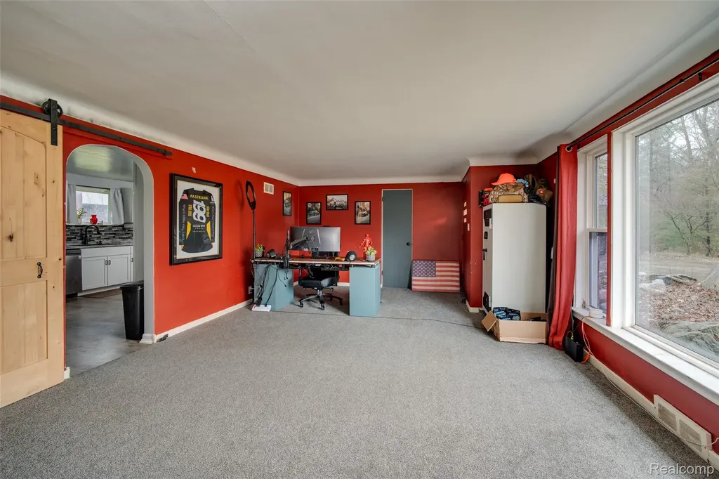 8780 Dixie Highway Birch Run Township MI 48415