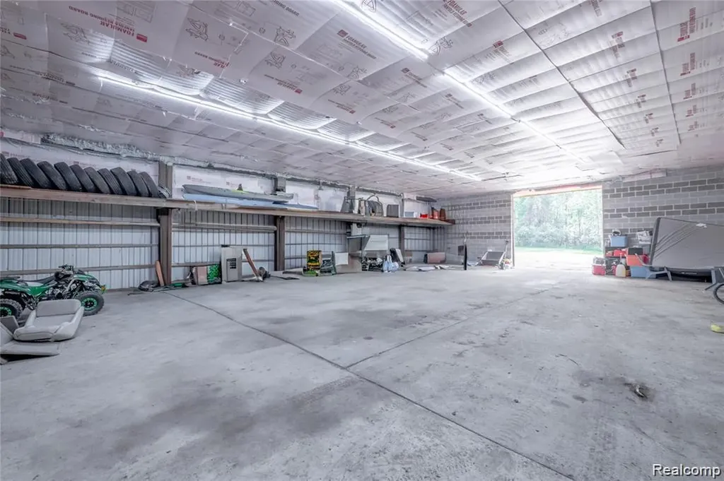 8780 Dixie Highway Birch Run Township MI 48415