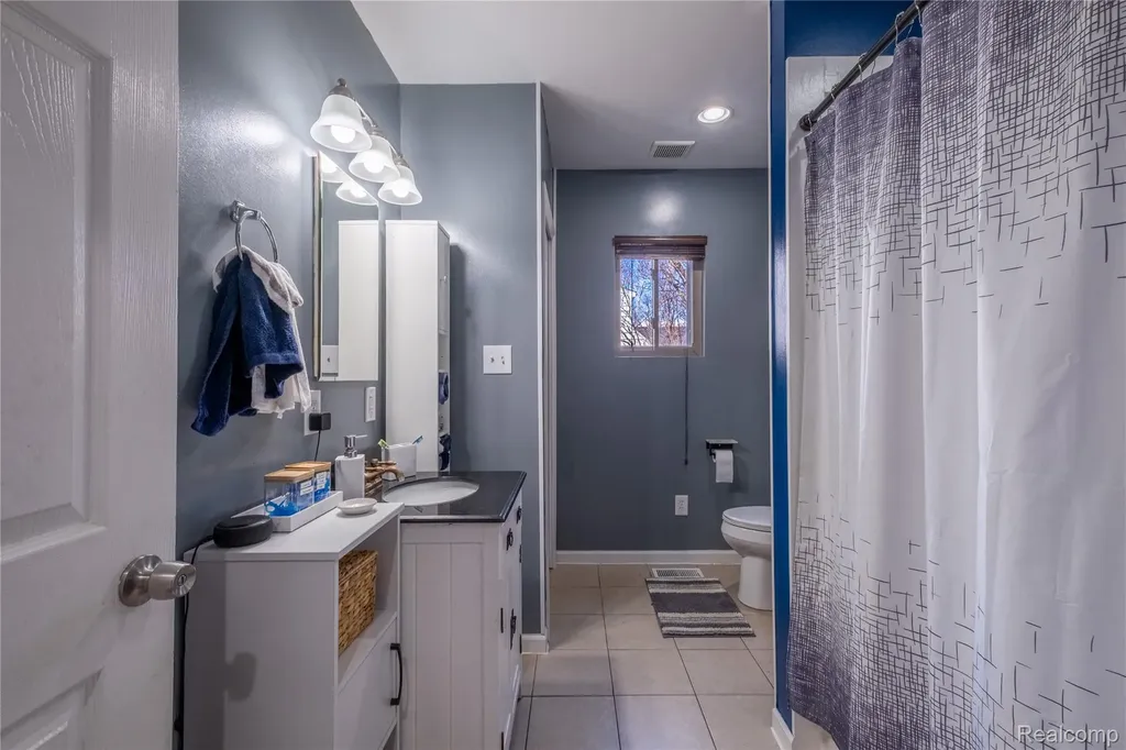3253 S Vassar Road Davison Township MI 48423