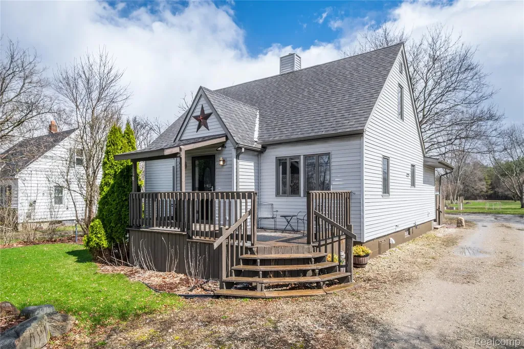 3253 S Vassar Road Davison Township MI 48423