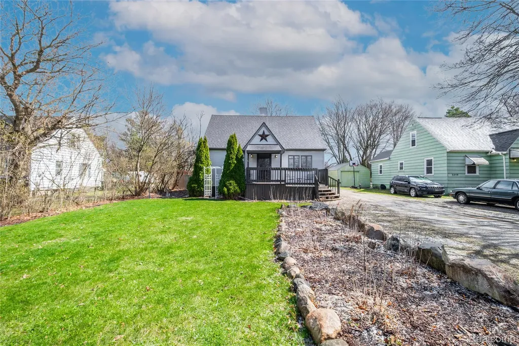 3253 S Vassar Road Davison Township MI 48423
