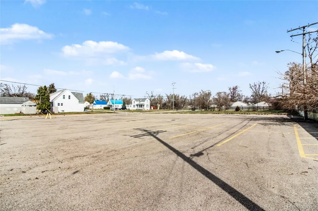 1405 Ecorse Road York Charter Township MI 48198