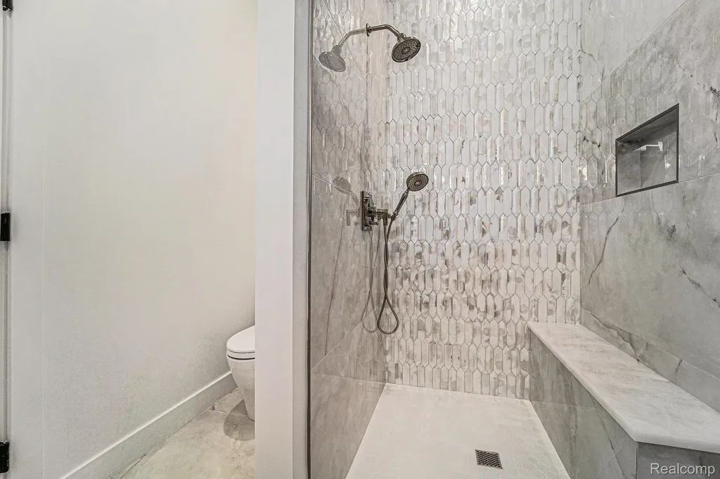 2776 Verona Way Milford Charter Township MI 48381