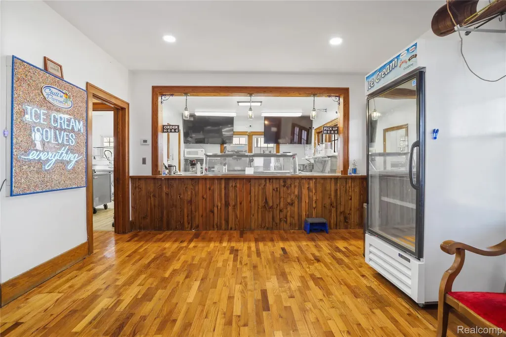 2250 E Main Corunna City MI 48867