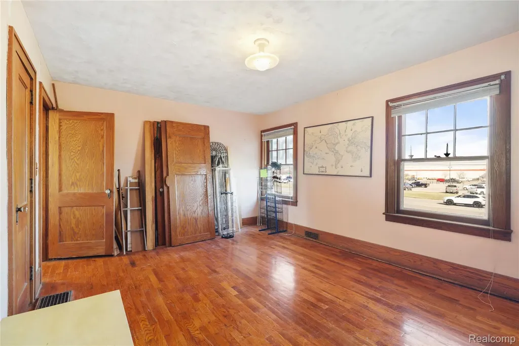 2250 E Main Corunna City MI 48867