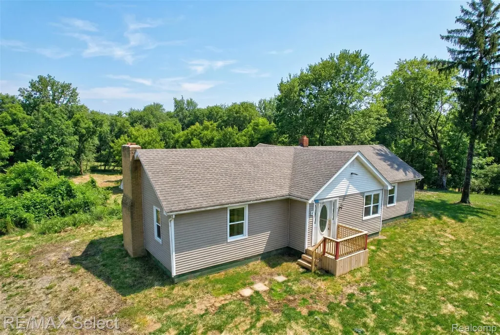 9800 Juddville Road Hazelton Township MI 48817