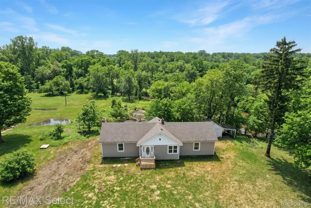 9800 Juddville Road Hazelton Township MI 48817