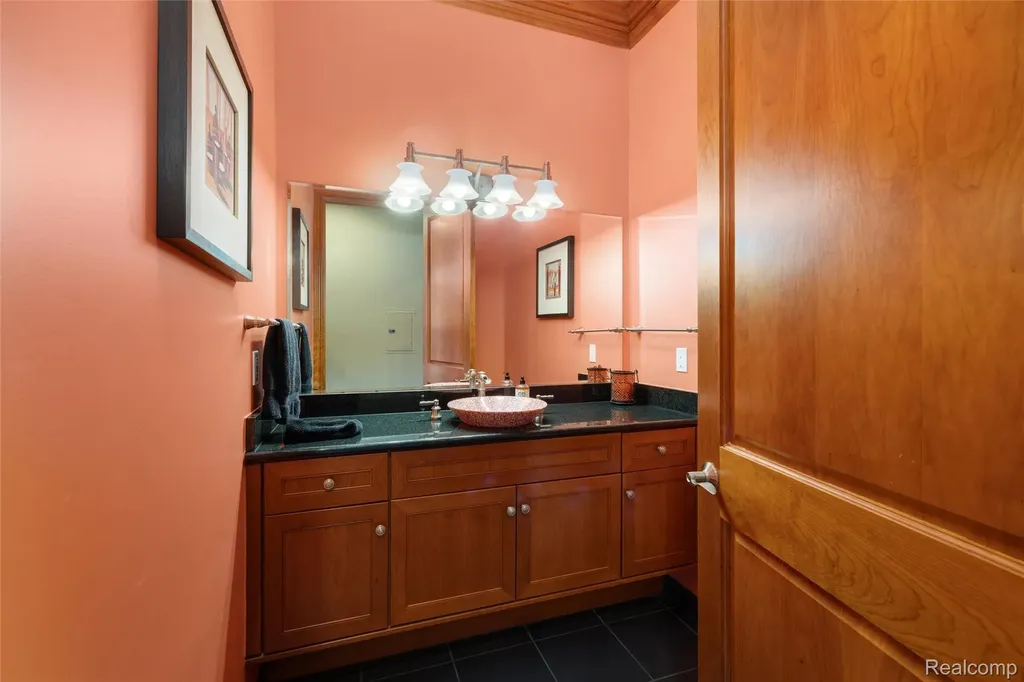 7432 Foxburg Court Independence Charter Township MI 48348