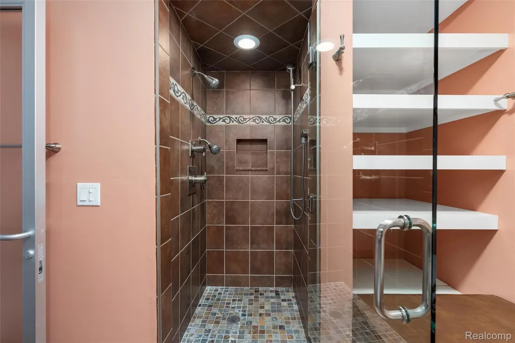 7432 Foxburg Court Independence Charter Township MI 48348