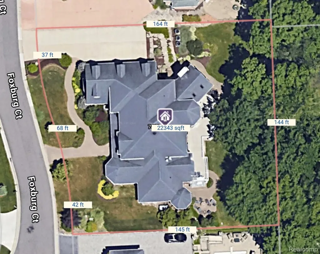 7432 Foxburg Court Independence Charter Township MI 48348
