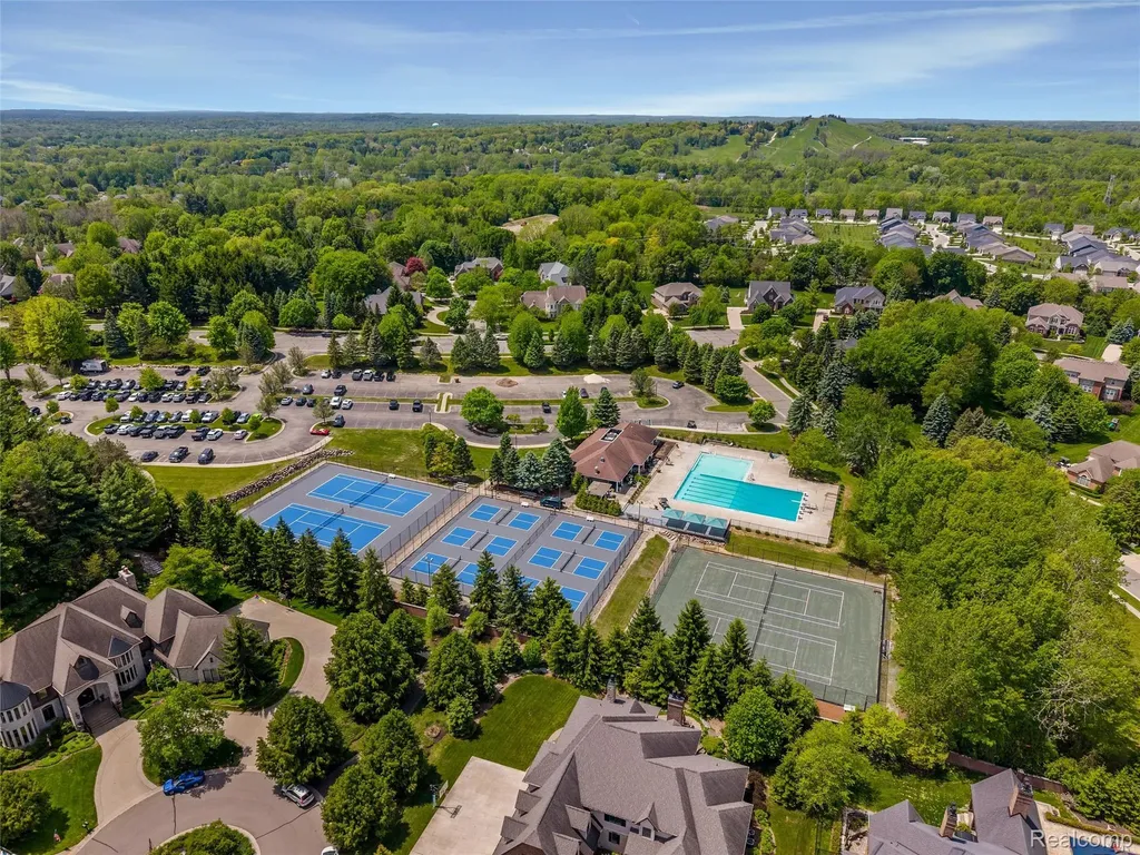 7432 Foxburg Court Independence Charter Township MI 48348
